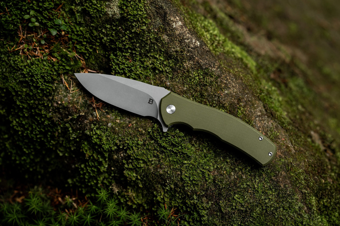 Nóż składany Badger Outdoor D2 Toro - Green