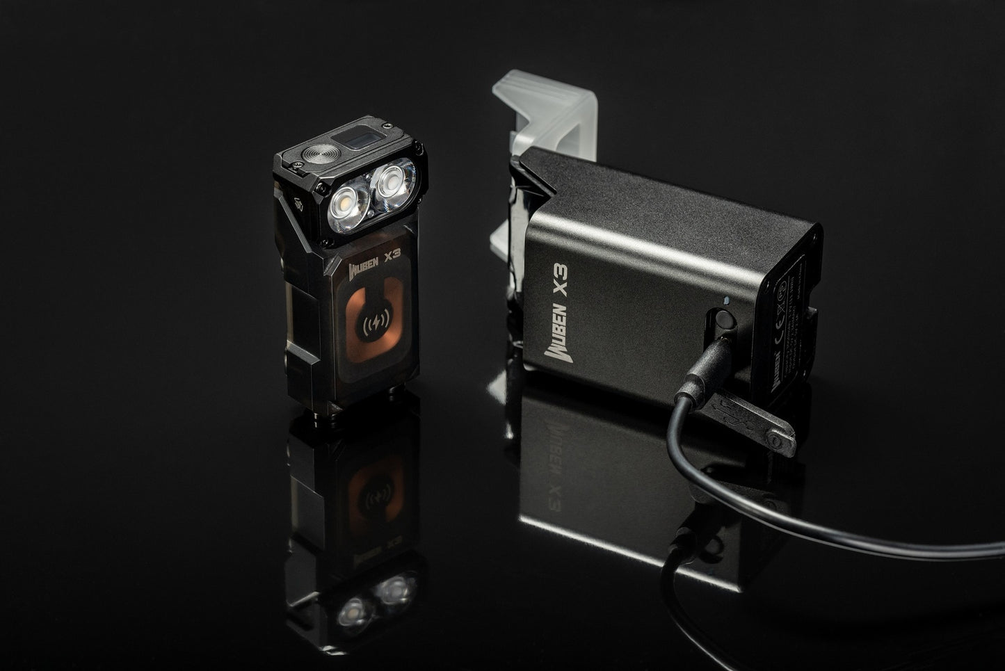 Latarka Wuben X3 Pro Black + Aluminum Charging Box - 700 lumenów