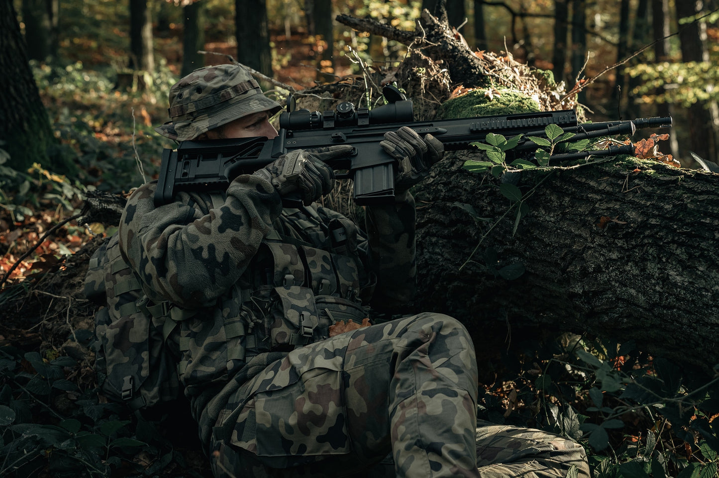 Kamizelka taktyczna Helikon Guardian Recce Chest Rig - wz.93 Pantera PL Woodland
