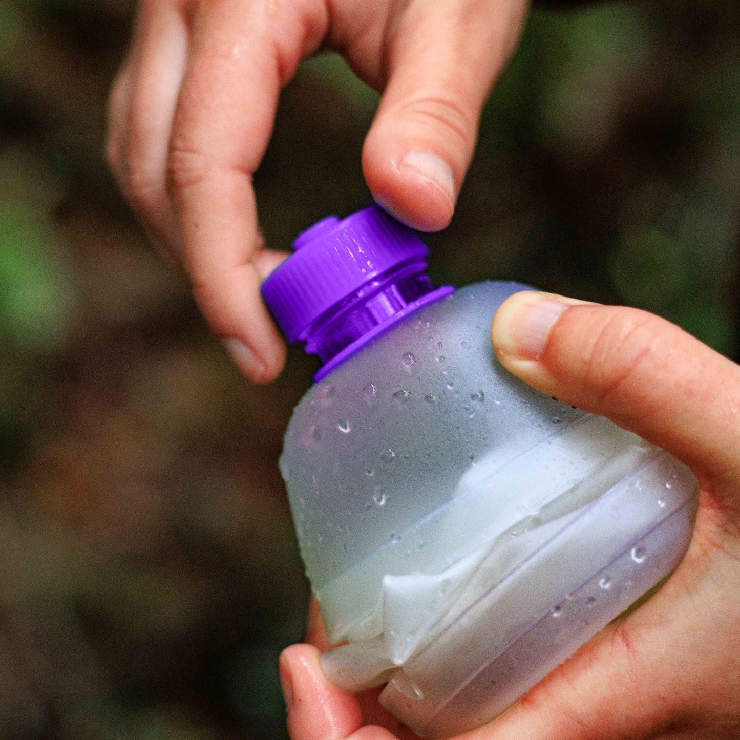 Butelka Cnoc Outdoors Vesica Bottle 28 mm 1 l - Purple
