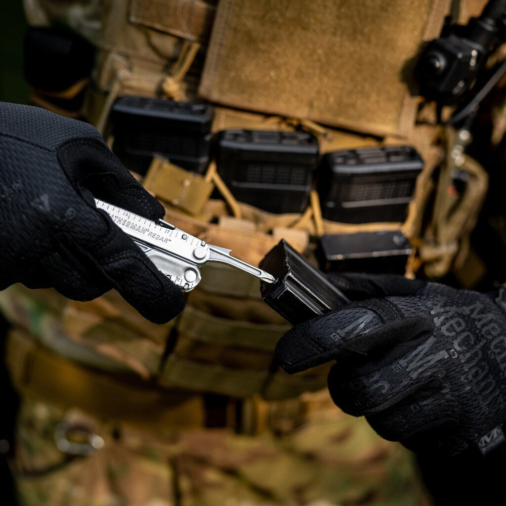 Multitool Leatherman Rebar z kaburą