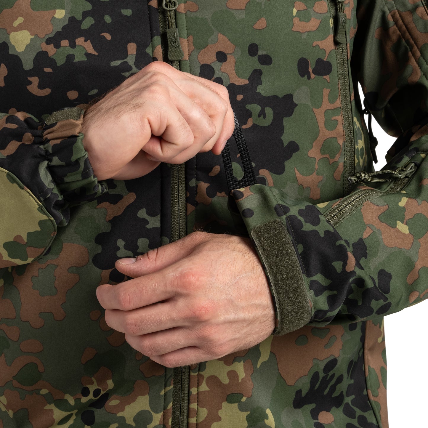 Kurtka Helikon Gunfighter Softshell Shark Skin Windblocker - Flecktarn
