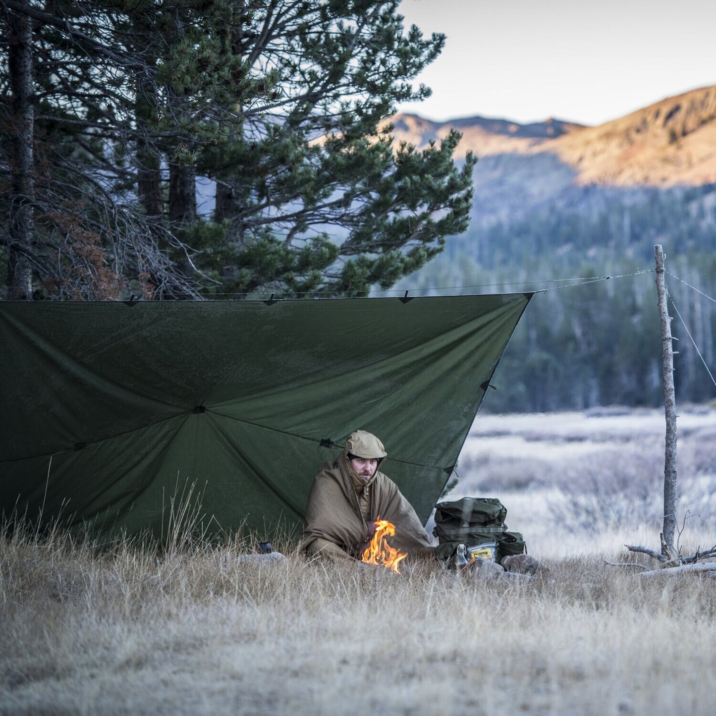 Płachta biwakowa Helikon Supertarp - Earth Brown