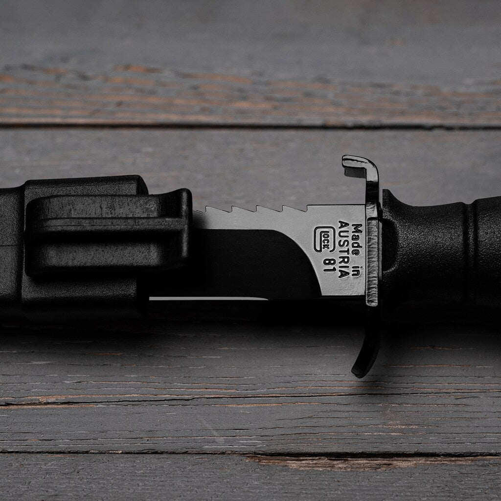 Nóż wojskowy Glock FM81 Black z piłą