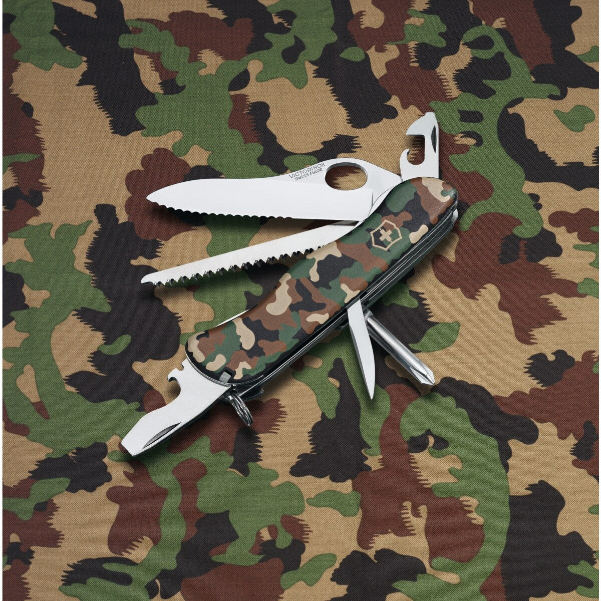 Scyzoryk Victorinox Trailmaster One Hand Camouflage