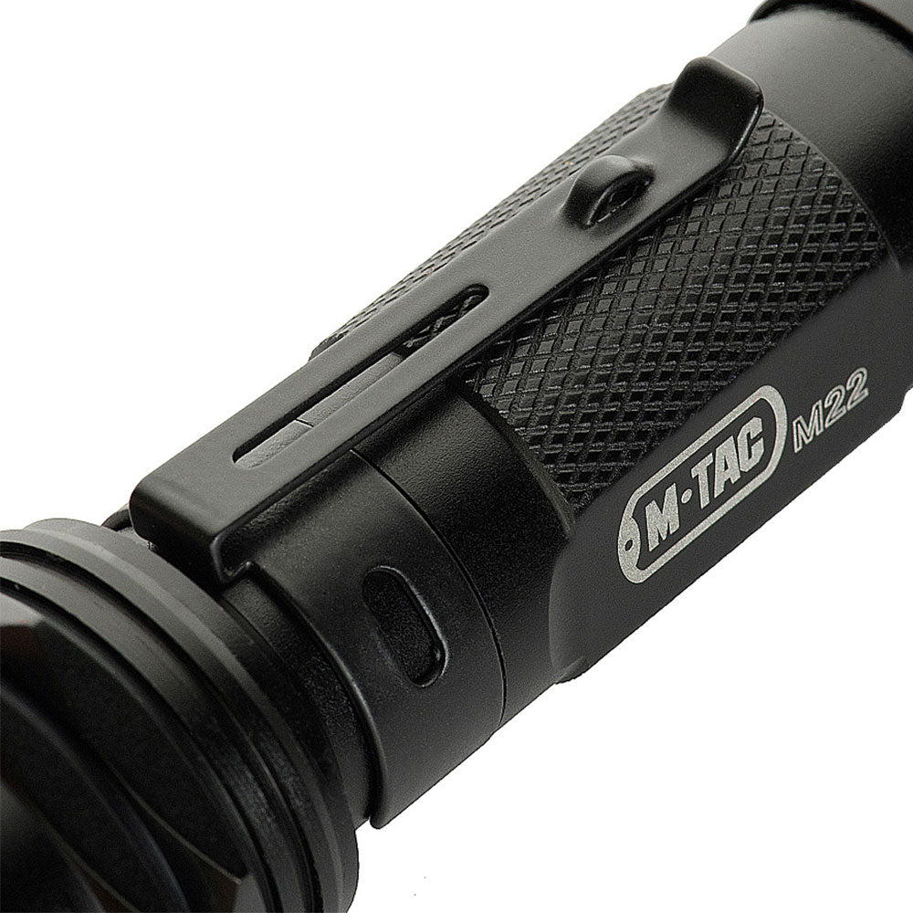 Latarka akumulatorowa M-Tac M22-C - 250 lumenów