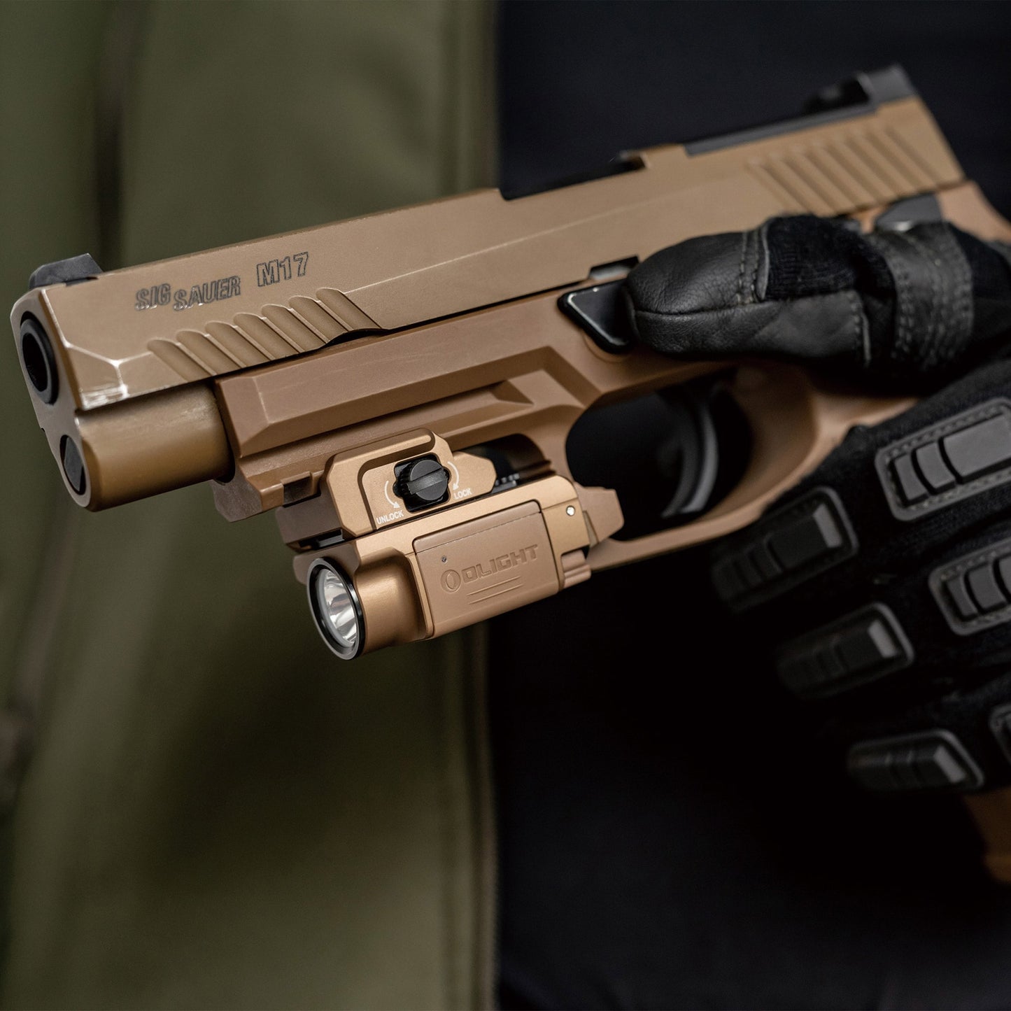 Latarka na broń Olight PL Mini 3 Valkyrie - Desert Tan - 600 lumenów