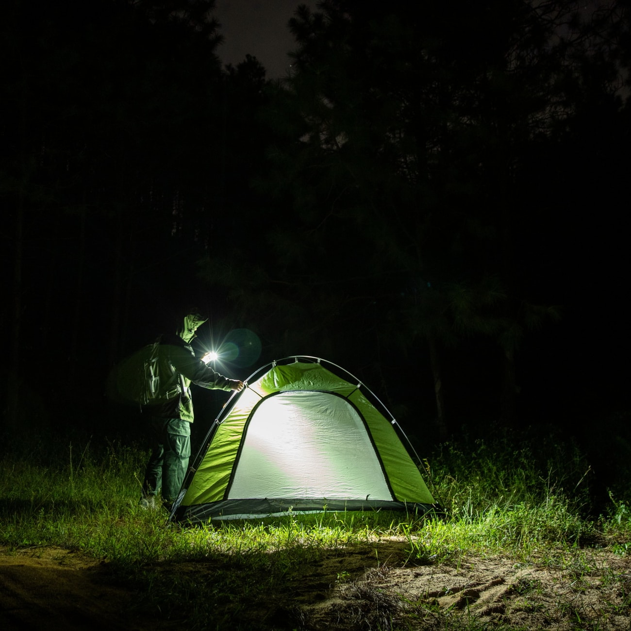 Latarka akumulatorowa Olight Baton 4 OD Green - 1300 lumenów