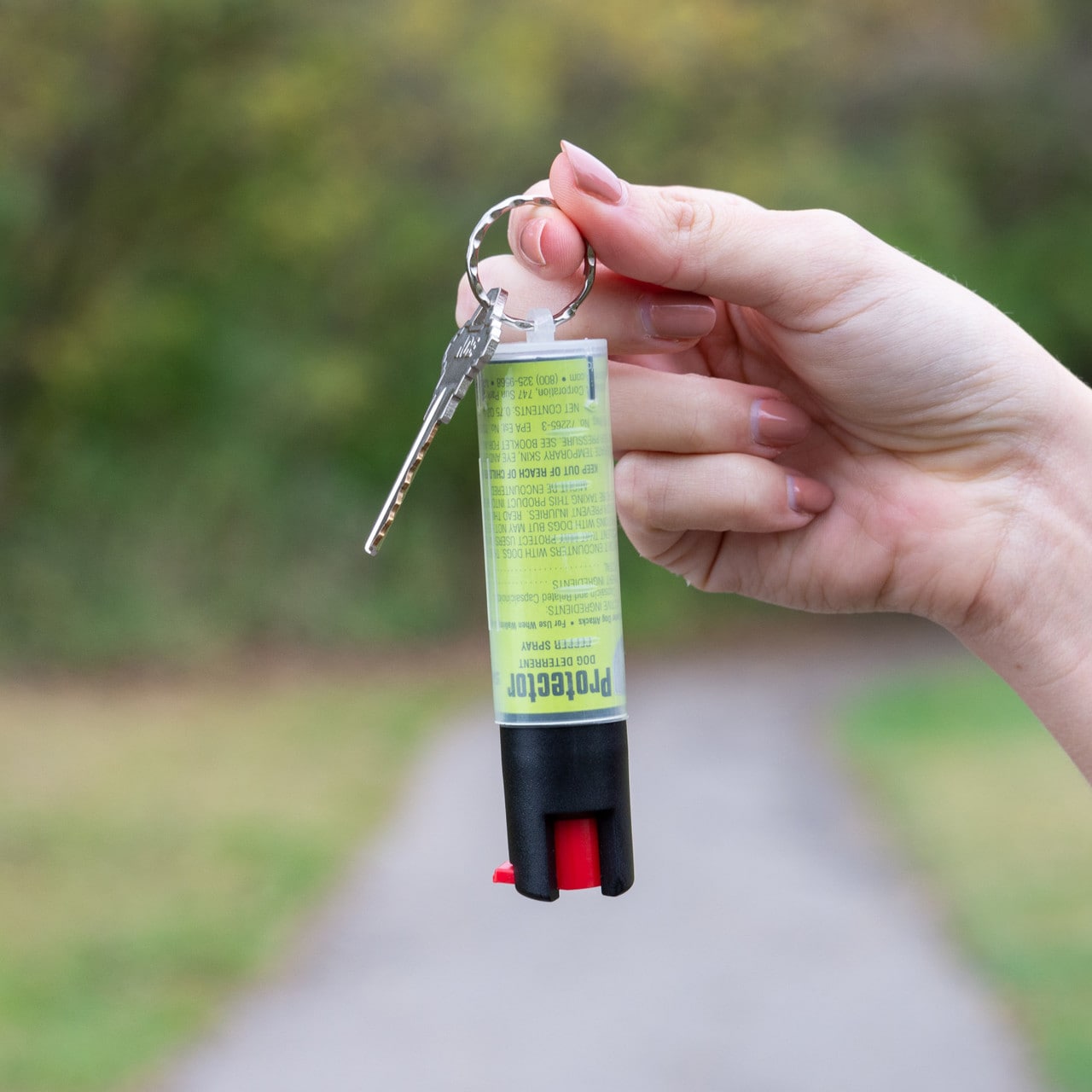 Gaz pieprzowy na psy Sabre Red Protector 22 ml - strumień