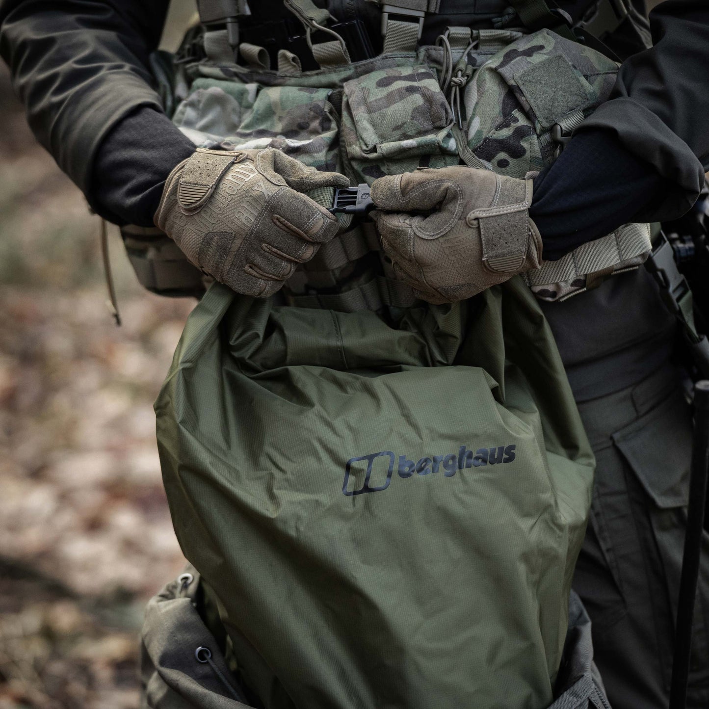 Worek wodoodporny Berghaus Tactical MMPS Liner with valve 70 l - Cedar