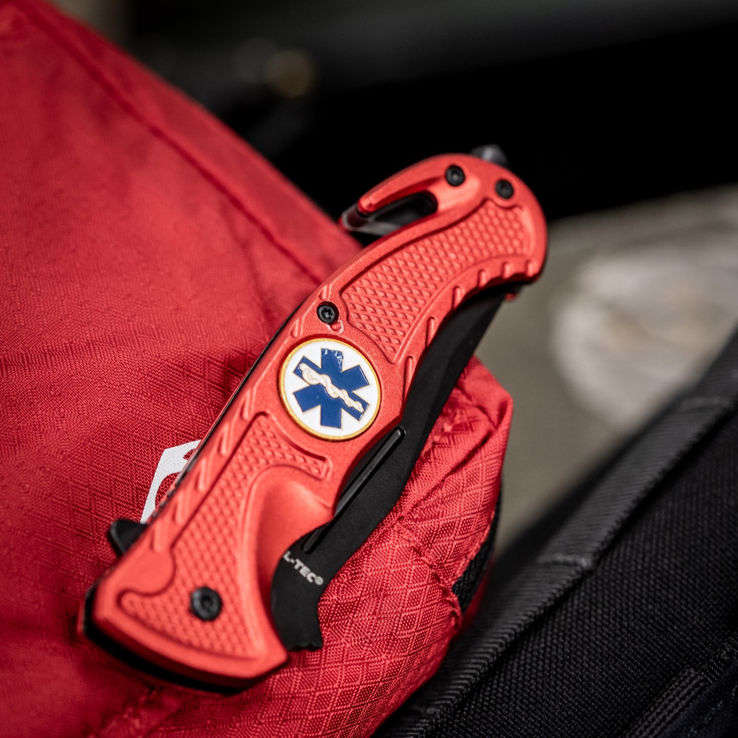 Nóż składany ratowniczy Mil-Tec Rescue Red