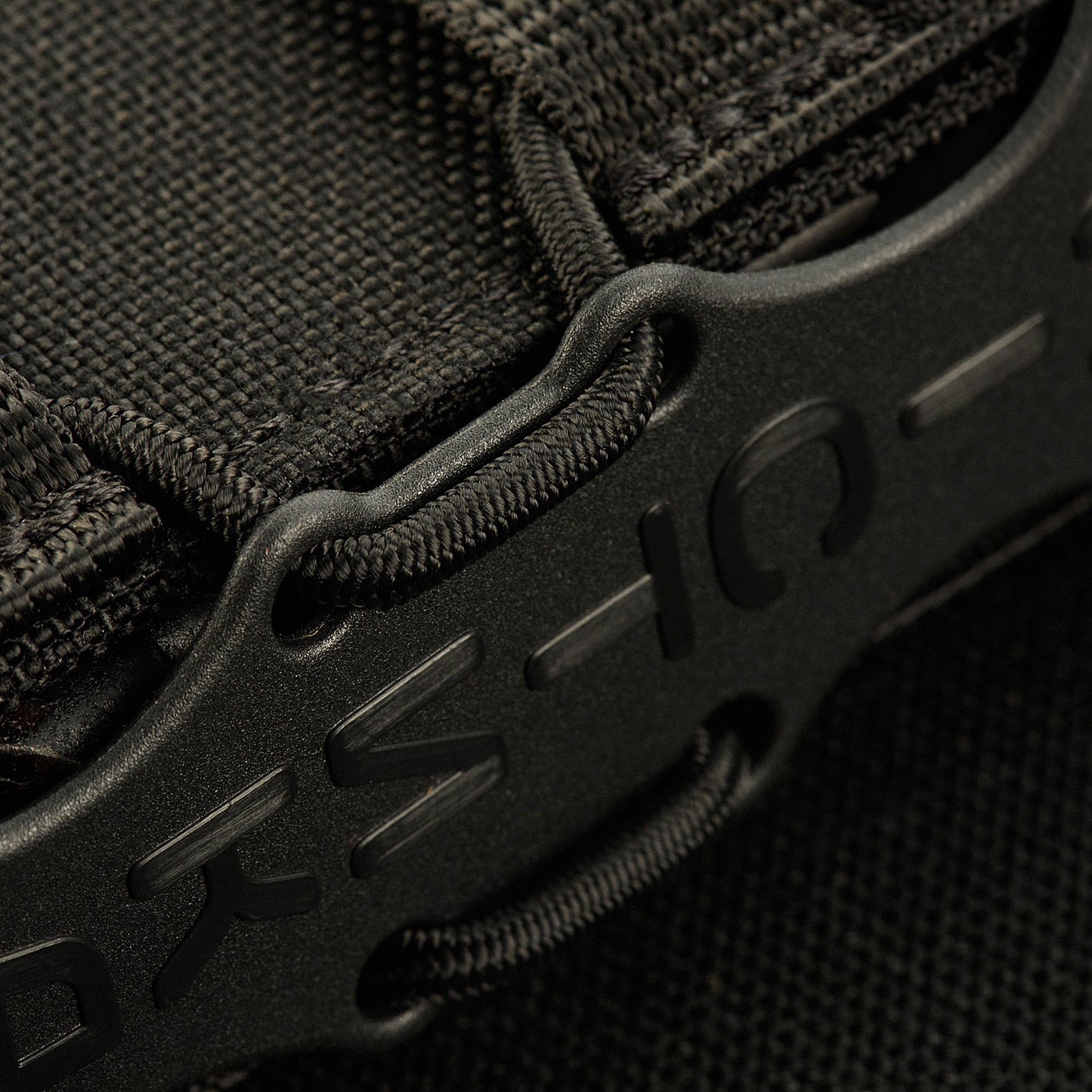 Ładownica M-Tac Kołczan na 1 magazynek AK/AR - Black